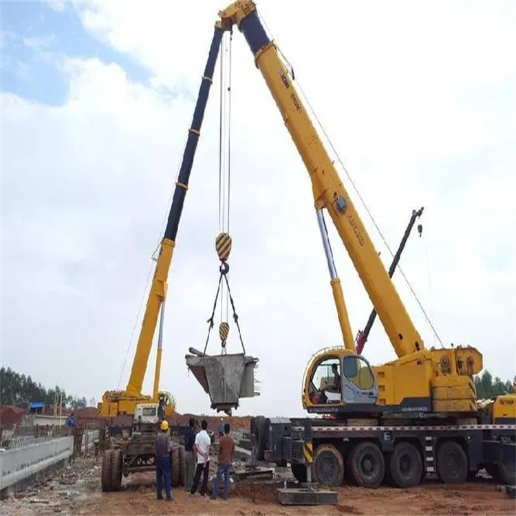 南宝镇小型吊机出租电话|厂房设备吊装方案|24小时服务覆盖