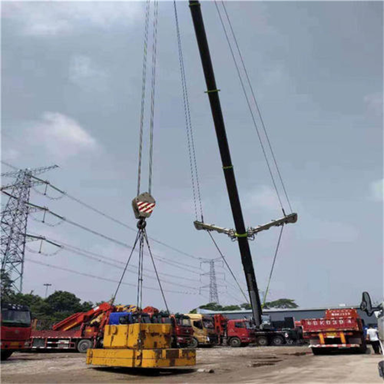 南宝镇风电设备吊装